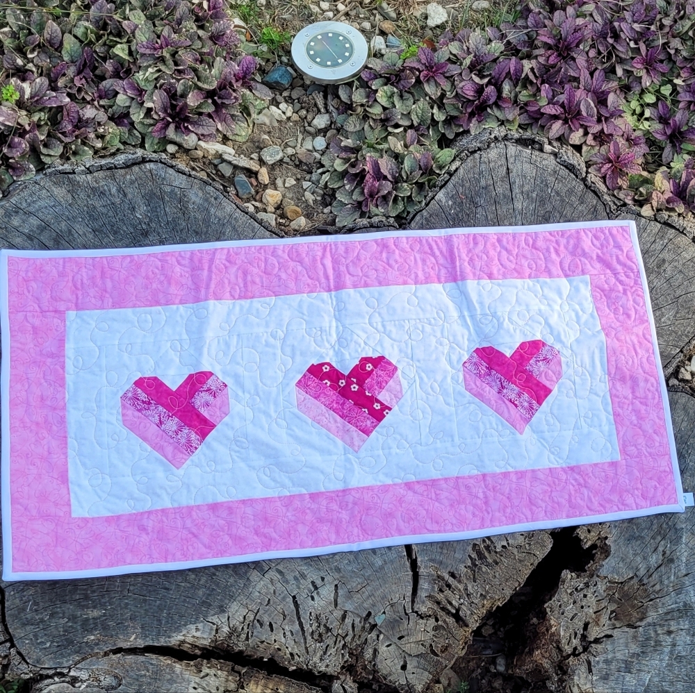 Pink Hearts Table Runner